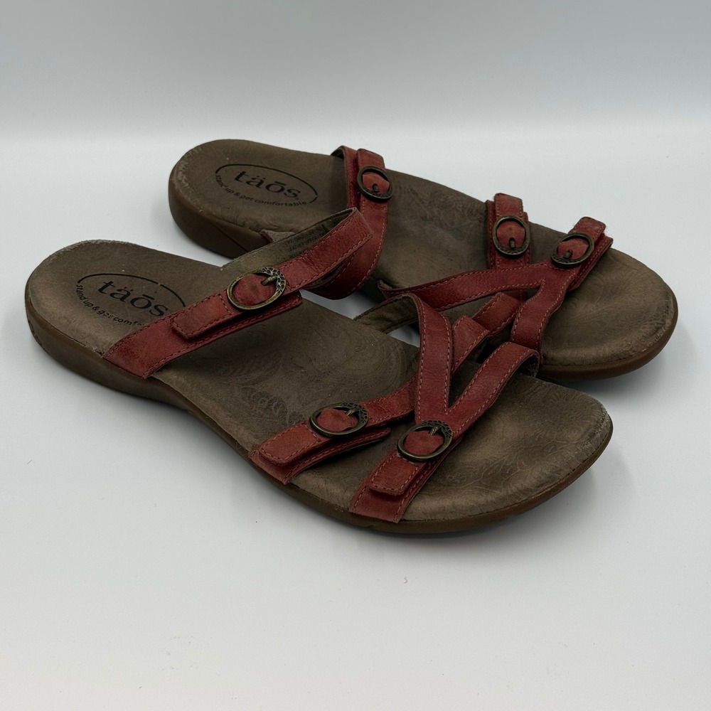 Taos Carousel Red Leather Adjustable Buckle Slide Sandals Womens 8 CPT-13662